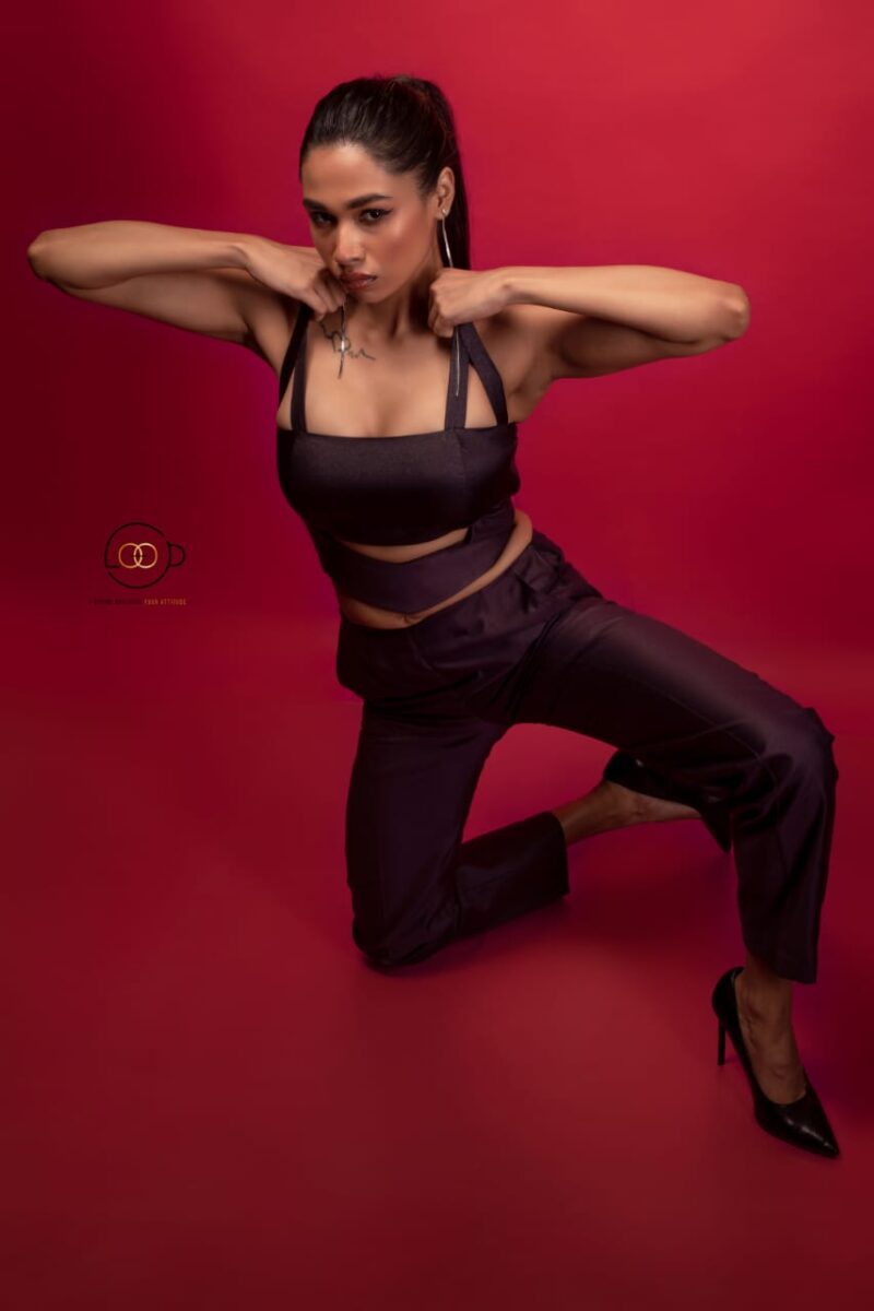 Mauve Cutout Top with Pant Set - Image 6