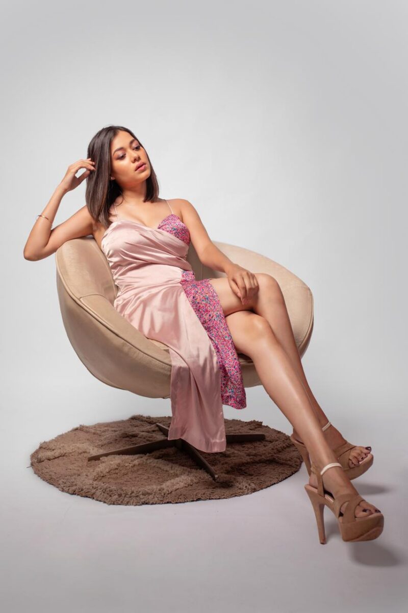 Pink satin assymetrical dress - Image 2